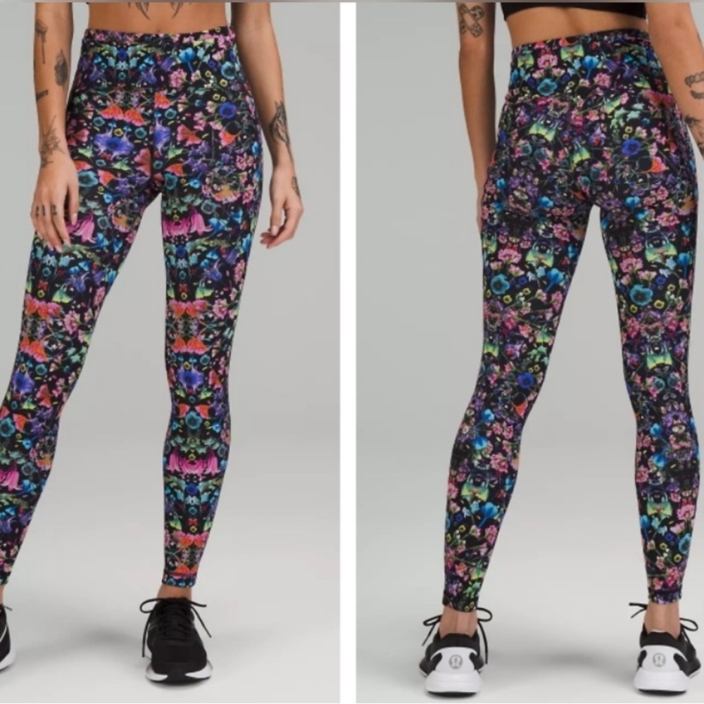 Lululemon Swift Speed HR Tight/Legging 28” in Flowerscope Black Multi